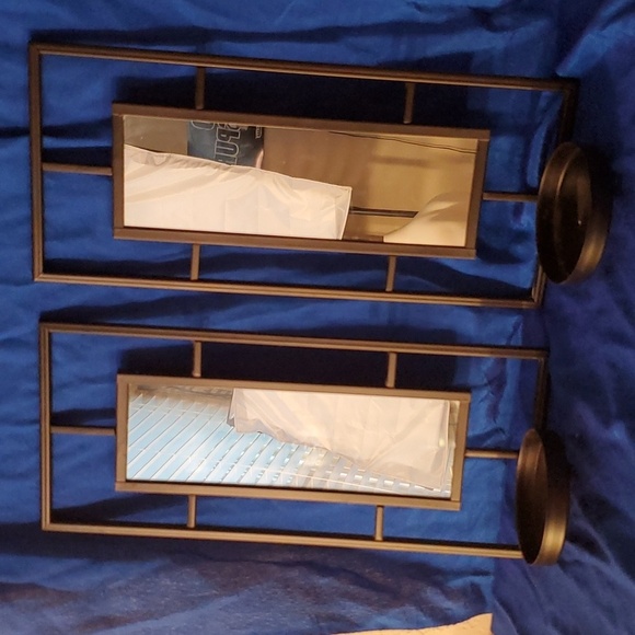 Pair of decorative Mirrored candle holders - Picture 1 of 7
